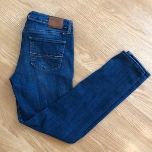 Lucky Brand skinny jeans